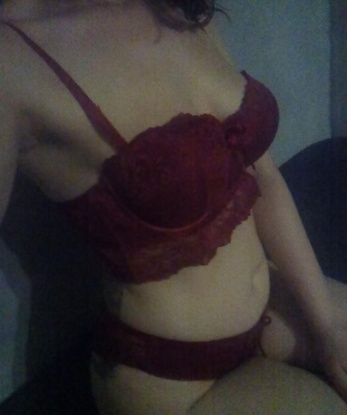 Анкета проститутки Оксана - город Дно, 33 года, №10835